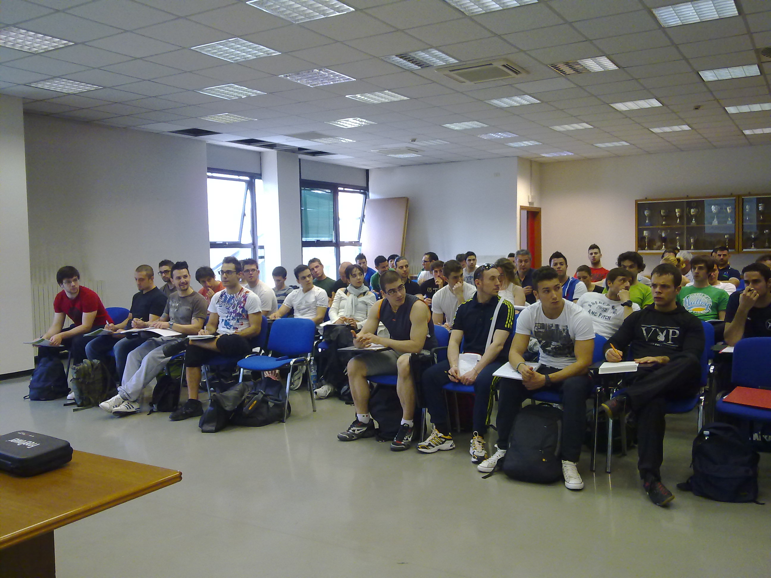 HTTP://WWW.pesistica.org/public/file_manager/ARCHIVIO/fipe/2012/NEWS%20MAGGIO/CorsoA2.jpg